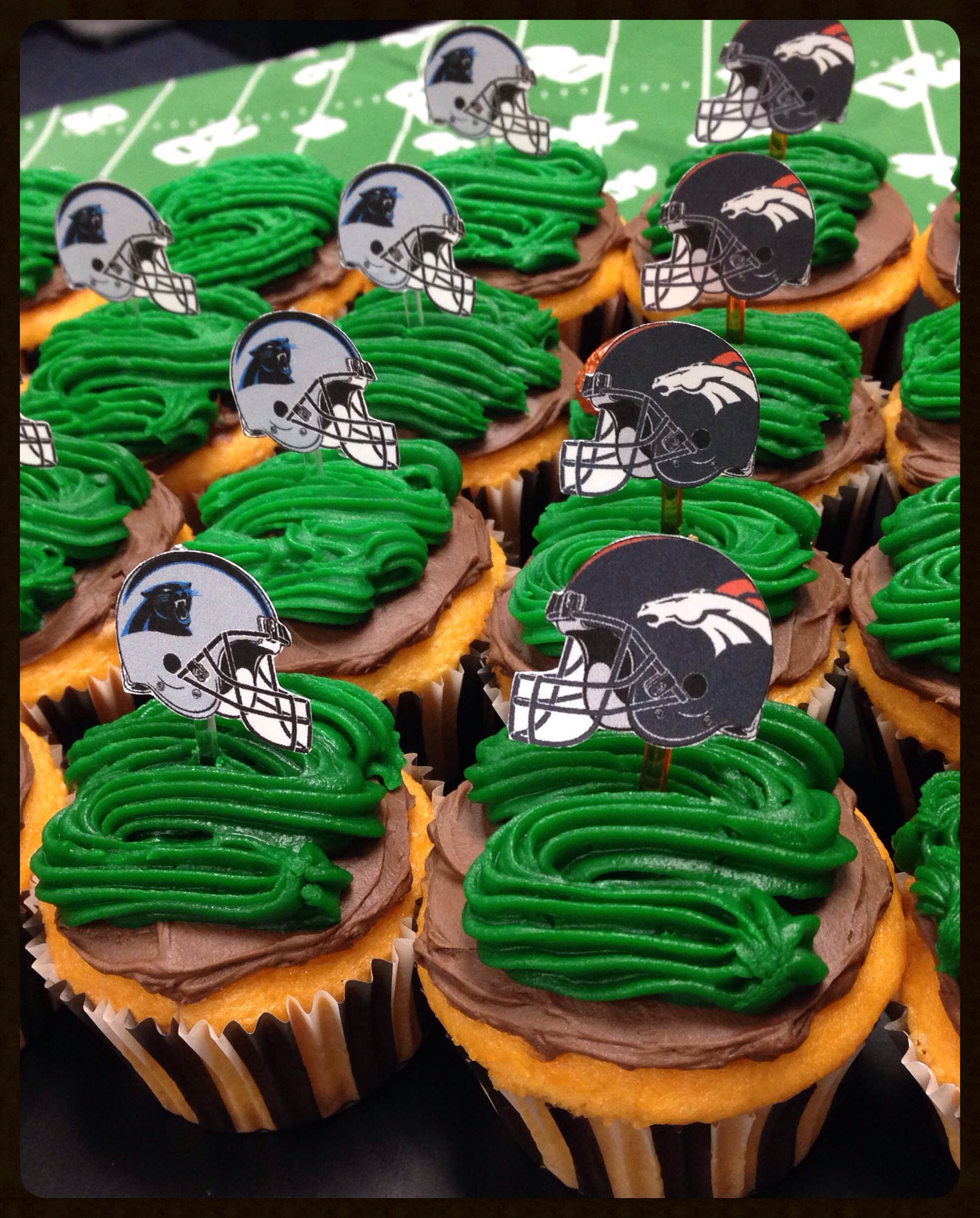 Super bowl Philadelphia Eagles cupcake 