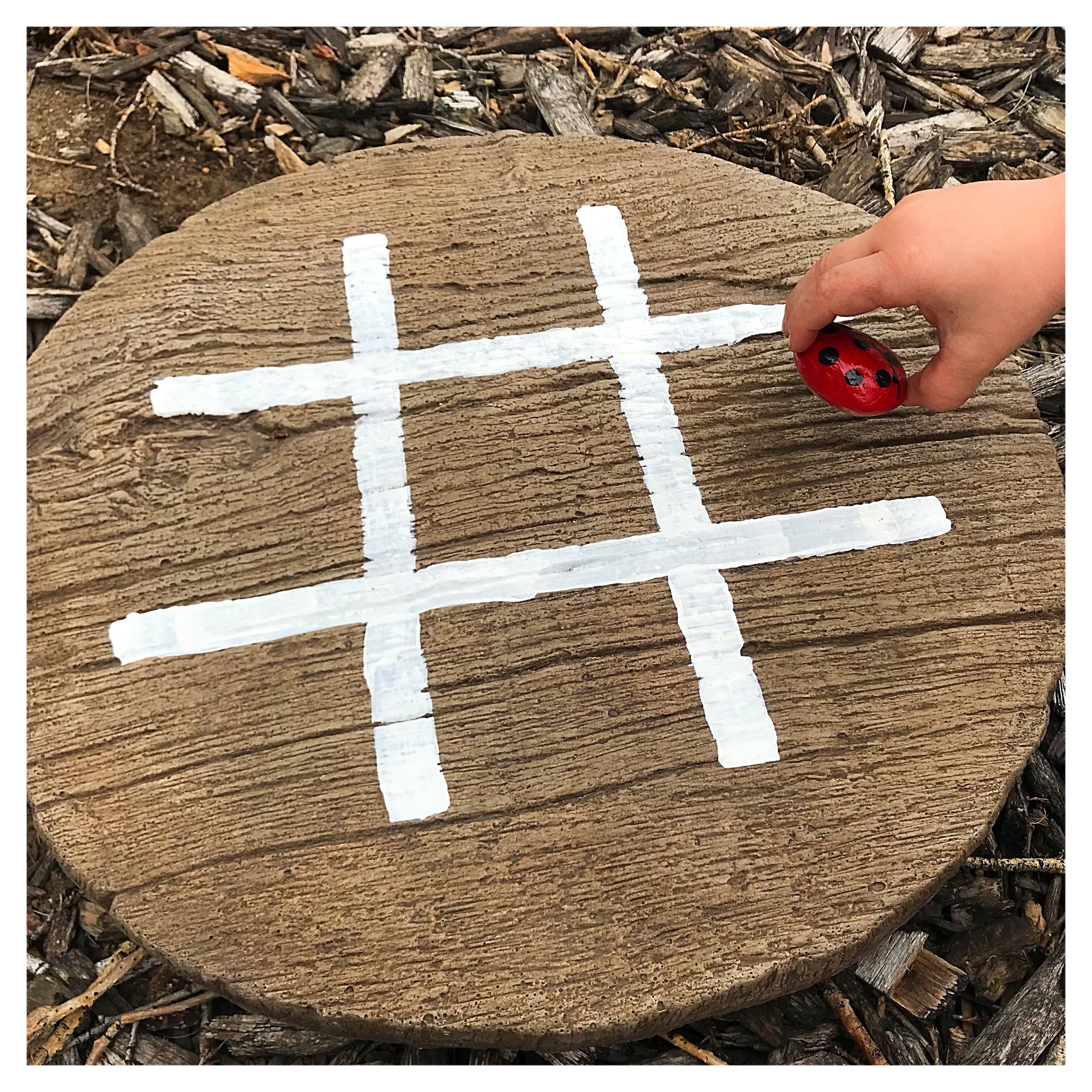 Backyard tic tac toe